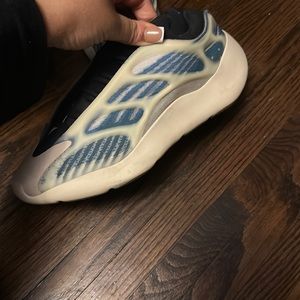 Like new worn 2-3 times